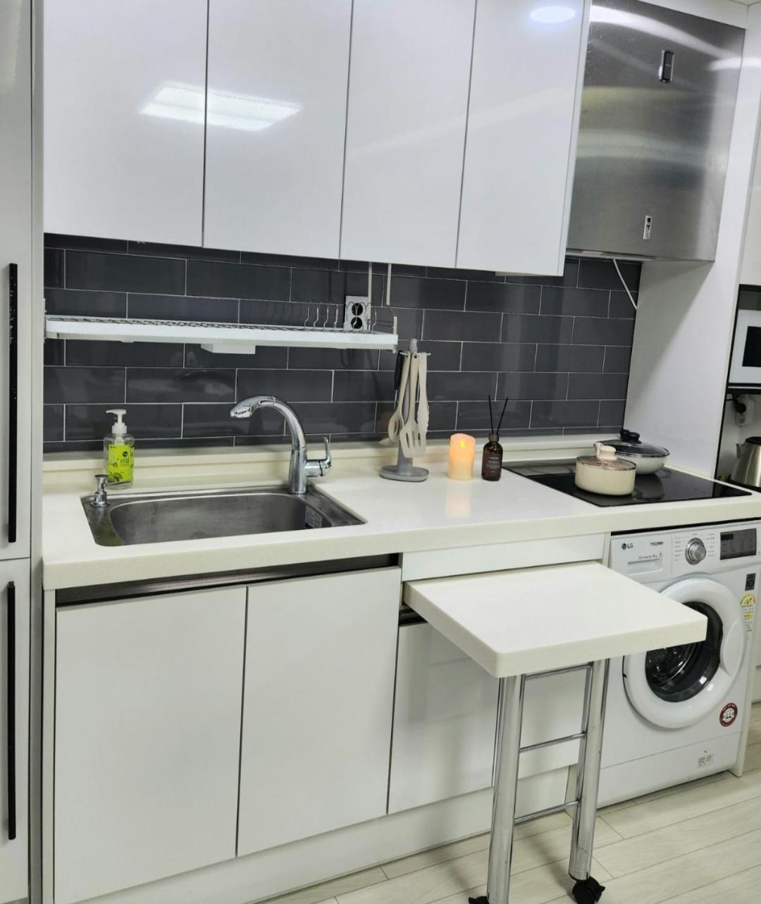 Yeongdeungpo Modern Flat