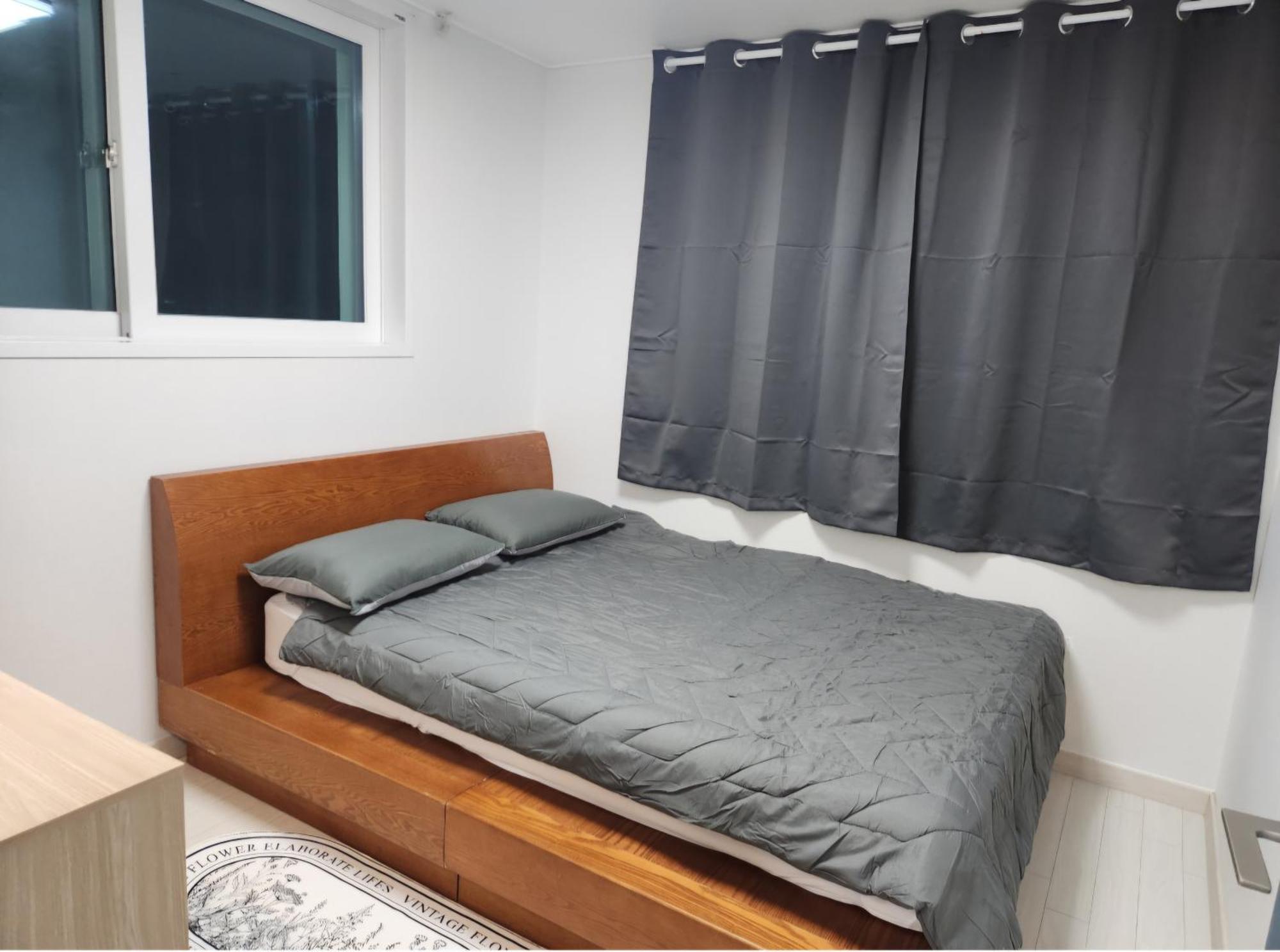 Yeongdeungpo Modern Flat *